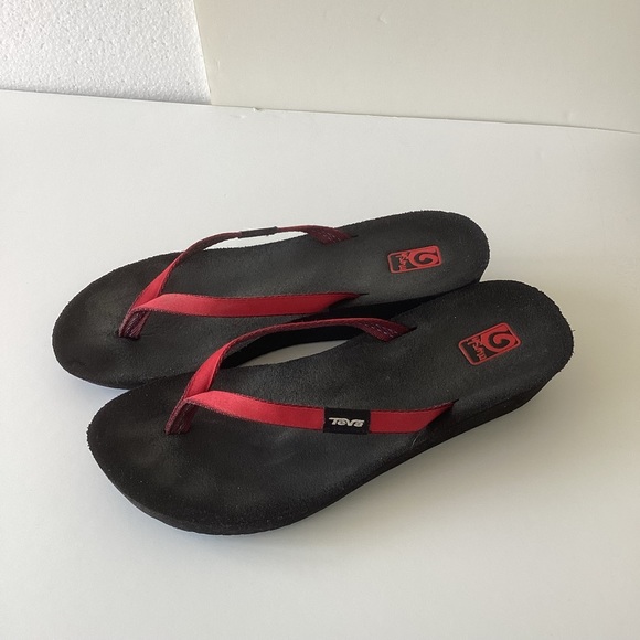 Teva Mush Thongs - Picture 2 of 6